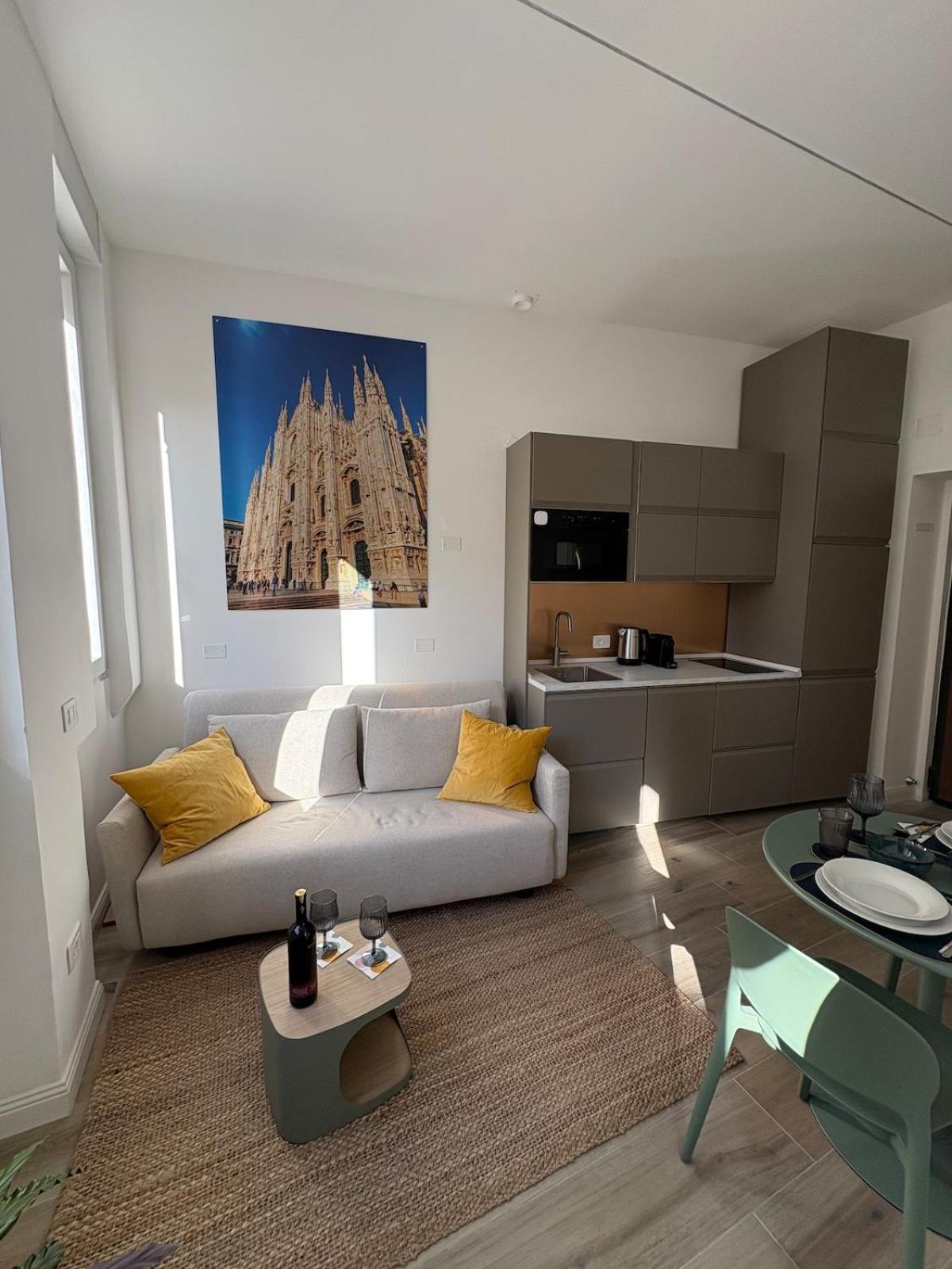 Apartment 7 Attractions At Metro1 - Charming Flat Milan