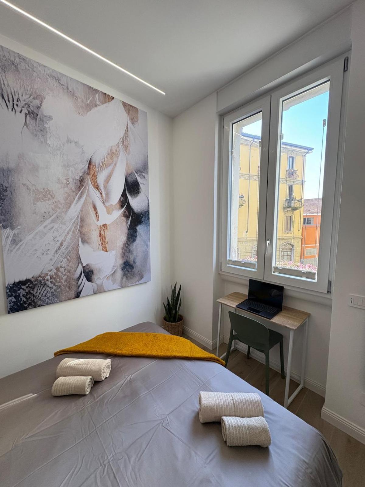 7 Attractions At Metro1 - Charming Flat *
